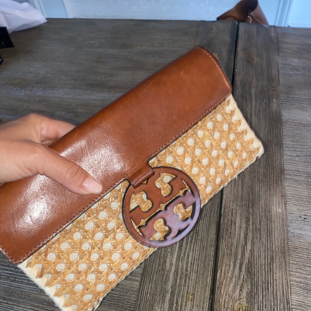 Tory Burch Beautiful summer clutch/ crossbody